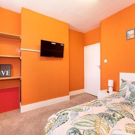 Barking Road Comfy House Apartamento Londres Exterior foto