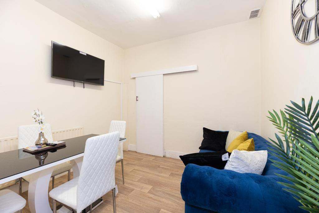 Barking Road Comfy House Apartamento Londres Exterior foto