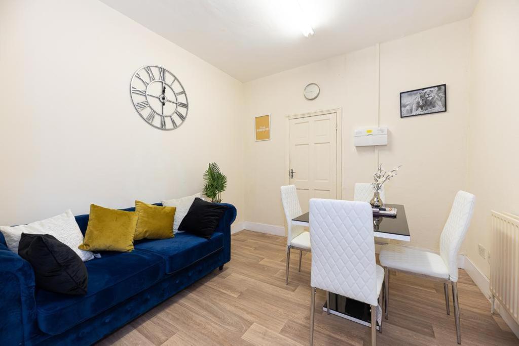 Barking Road Comfy House Apartamento Londres Exterior foto